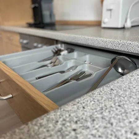 Kassel, Ihre Als Familie/gruppe Apartamento *
